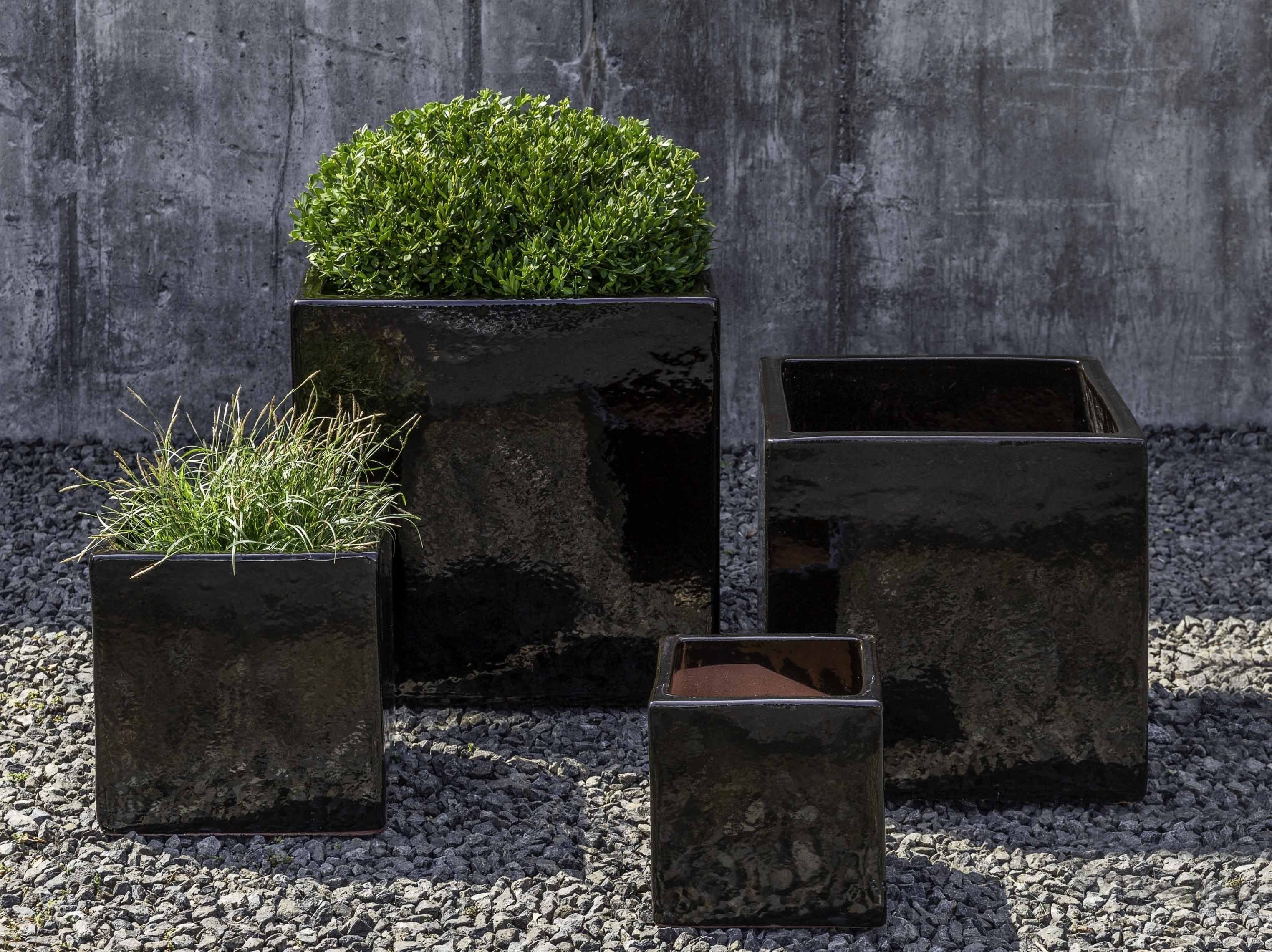 Photo of Campania Hancock Planter - Set of 4 - Marquis Gardens