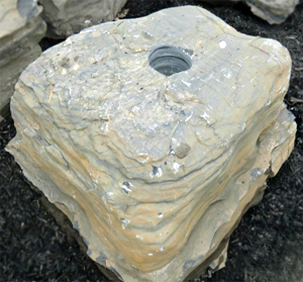 Photo of Bubble Rock 28 Metamorphic (Large) - Marquis Gardens