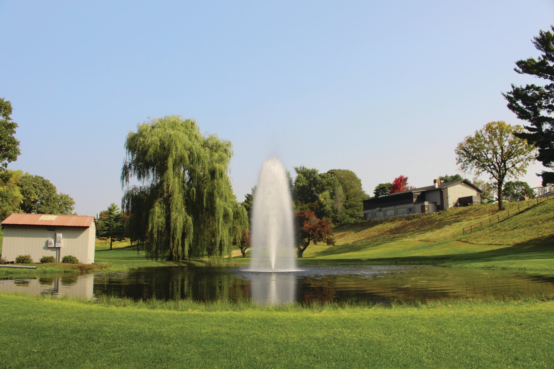 Photo of Kasco J Series Floating Fountains - Large: 5 HP - 7-1/2 HP - Marquis Gardens