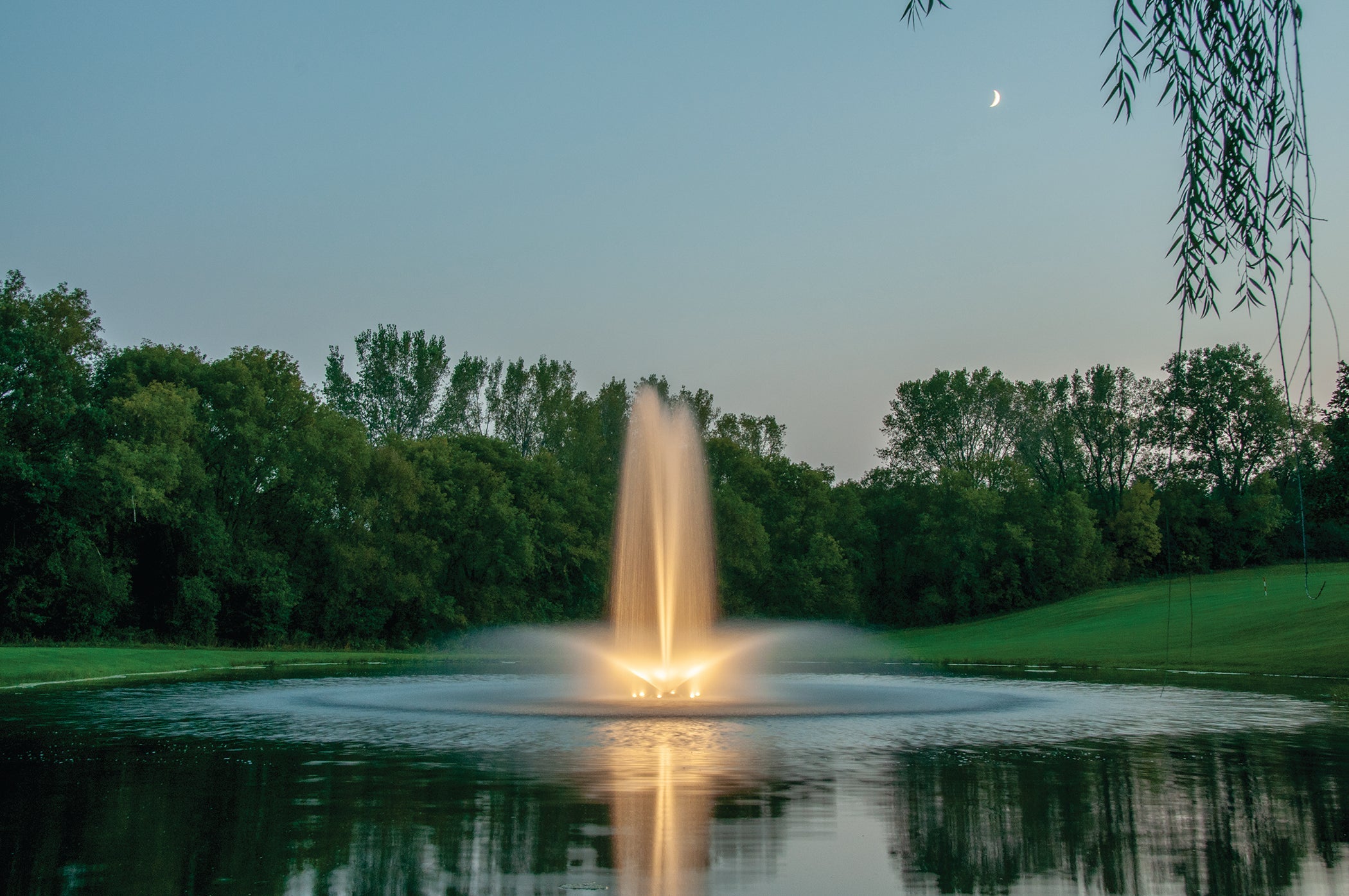 Photo of Kasco J Series Floating Fountains - Large: 5 HP - 7-1/2 HP - Marquis Gardens