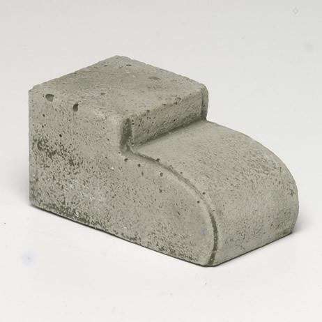 Photo of Campania Narrow Profile Riser - Marquis Gardens