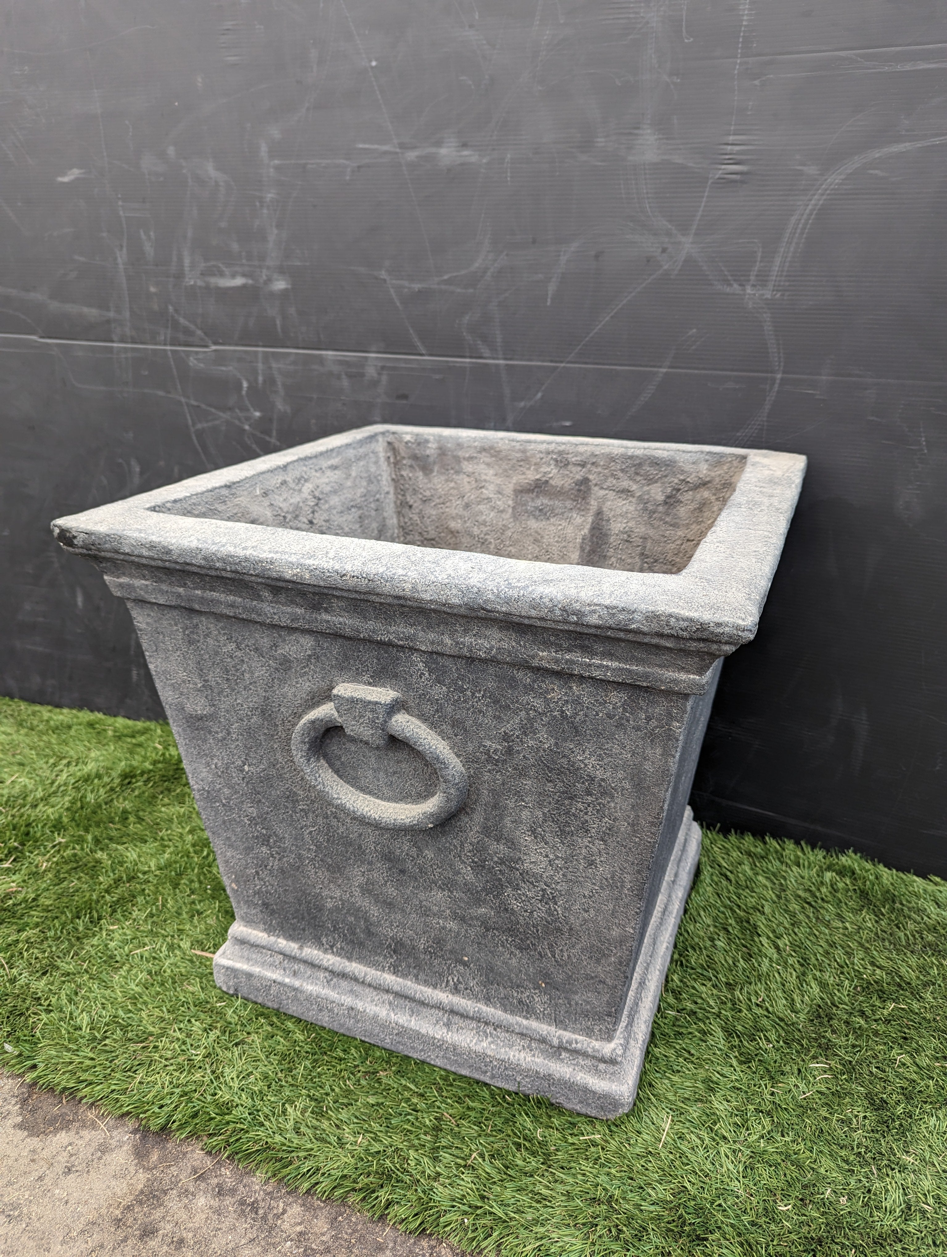 Photo of Campania Bellagio Ring Planters - Marquis Gardens
